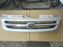 Решетка радиатора. Toyota Lite Ace Noah, SR50