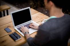 Seo-специалист. Высшее образование, опыт работы 22 года