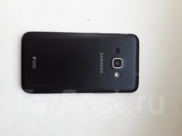 Samsung Galaxy J1. �/� ����