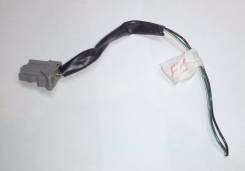 Разъем шумоподавляющего конденсатора 22448-8H315. Nissan: Prairie, Liberty, Teana, Wingroad, Presage, X-Trail, Bluebird Sylphy, Murano, Serena, Avenir...