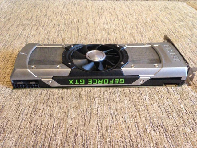 GeForce GTX 690 ����