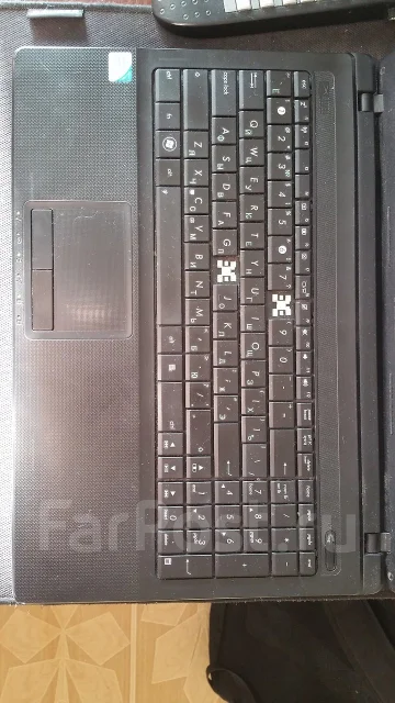 Asus X54C. 15.6", 2,2����, ��� 2048 ��, ���� 320���, WiFi: 1, Bluetooth: 1, ����������� �� 1��. ����