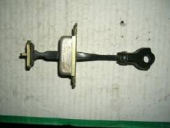 Ограничитель двери. Nissan March, AK12 Двигатель CR12DE