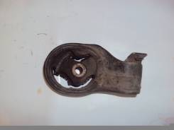 Подушка двигателя. Honda: Civic Shuttle, Concerto, Civic, CR-X, Civic CRX Двигатели: D13B, D14A1, D15B, D15B2, D15B3, D15B4, D16A6, D16A7, D16Z2, ZC...