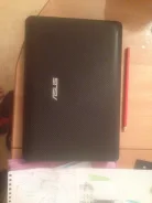 Asus Eee PC 1001PX. 11.1", ��� 1024 ��, WiFi ����