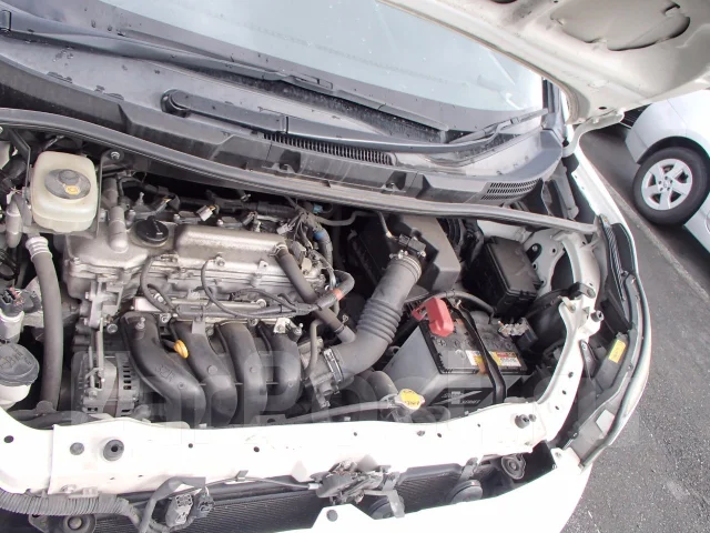 Toyota Voxy. ZRR700090757, 3ZR4112467 ����