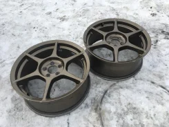 Buddy Club P1. 7.0x17", 5x100, ET43 ����