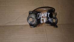 Крепление стабилизатора. Toyota Vista, SV41, VZV33, CV43, VZV31, SV42, SV20, SV32, SV22, SV40, SV30, VZV32, CV20, CV30, CV40, VZV20, VZV30, SV35, SV25...