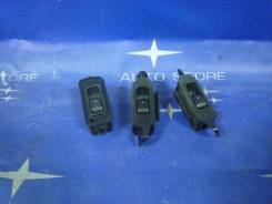 Кнопка стеклоподъемника. Subaru Legacy B4, BL9, BLE, BL5 Subaru Outback, BP9, BP, BPH, BPE Subaru Legacy, BL, BPH, BLE, BL5, BP9, BP, BL9, BP5, BPE Дв...