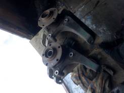 Кулак поворотный. Audi A8, 4E2, 4E8 Audi S8, 4E2, 4E8 Двигатели: ASB, ASE, ASN, BBJ, BDX, BFL, BFM, BGK, BGN, BHT, BMC, BNG, BPK, BSB, BSM, BTE, BVJ...