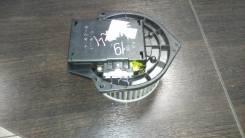 Мотор печки. Nissan Presage, VU30, TU30, VNU30, HU30, U30, NU30, TNU30 Nissan Serena, RC24, PNC24, PC24, TC24, VC24, TNC24, VNC24 Nissan Bassara, JU30...