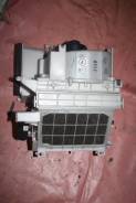 Корпус моторчика печки. Toyota Vista Ardeo, SV50, SV55, ZZV50 Toyota Vista, SV50, ZZV50, SV55 Двигатели: 3SFE, 3SFSE, 1ZZFE