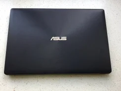 Asus X553MA. 15.6", 2,2����, ��� 4 ��, ���� 512���, WiFi: 1, Bluetooth: 1, ����������� �� 6��. ����