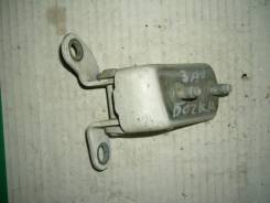 Крепление боковой двери. Toyota Corona, ST191 Двигатель 3SFE