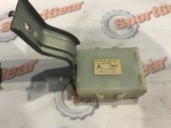 Блок управления дверями. Subaru Forester, SG5, SG9, SG9L Двигатели: EJ202, EJ205, EJ255