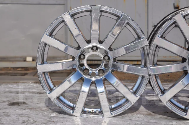 URAS. 9.0x18", 5x114.3, ET38, �� 70���. ����