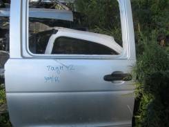 Дверь боковая. Toyota Noah