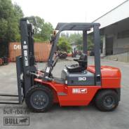 Bull. Вилочный погрузчик BULL FD30DE, 2 500 куб. см., 3 000 кг.