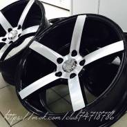 Vossen. 8.0x17, 5x100.00, ET30