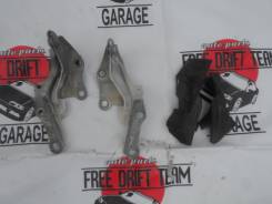 Крепление капота. Toyota Mark II, JZX91E, JZX90E, GX61, JZX115, GX115, GX105, JZX105, GX90, JZX100, JZX110, GX100, GX70, GX81, JZX90, JZX101, GX60, GX...