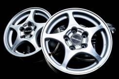 Enkei Modulo. 6.0x15, 5x114.30, ET45