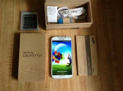 Samsung Galaxy S4. �����, 16 ��, ����� ����