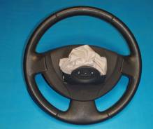 Руль. Nissan Almera
