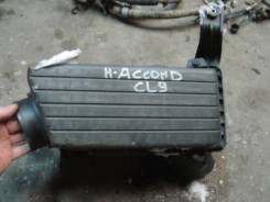 Корпус воздушного фильтра. Honda Accord, CBA-CL7, DBA-CL7, LA-CM3, DBA-CM2, DBA-CM1, LA-CM2, CBA-CM2, ABA-CL7, LA-CL8, ABA-CL8, LA-CL9, ABA-CL9, UA-CL...