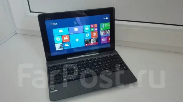 Asus Transformer Book T100TA. 10.1", 1,8����, ��� 2048 ��, ���� 32���, WiFi: 1, Bluetooth: 1 ����