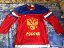 Форма хоккейная.