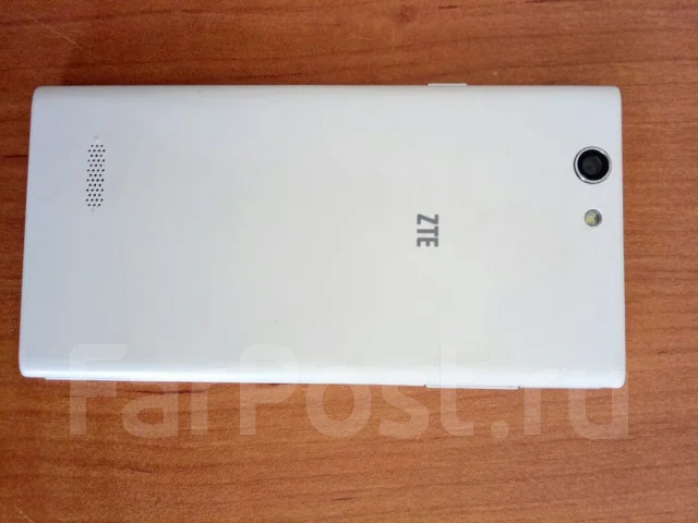 ZTE Blade. �/� ����