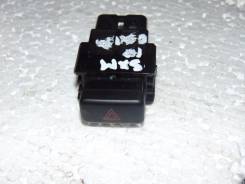 Кнопка включения аварийной сигнализации. Toyota Nadia, SXN10H, SXN15, SXN10, SXN15H Toyota Ipsum, CXM10G, SXM10G, SXM15, SXM10, SXM15G, CXM10 Toyota G...