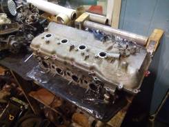 Головка блока цилиндров. Toyota Tundra Toyota Land Cruiser Toyota Sequoia Lexus LX570 Двигатель 3URFE