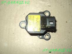 Датчик abs. Toyota: Nadia, Celica, Ipsum, Gaia, RAV4, Curren, MR2, Isis, Carina ED, Corona Exiv, Supra Двигатели: 1AZFSE, 3SFE, 2ZZGE, 3SGE, 3SGTE, 2J...