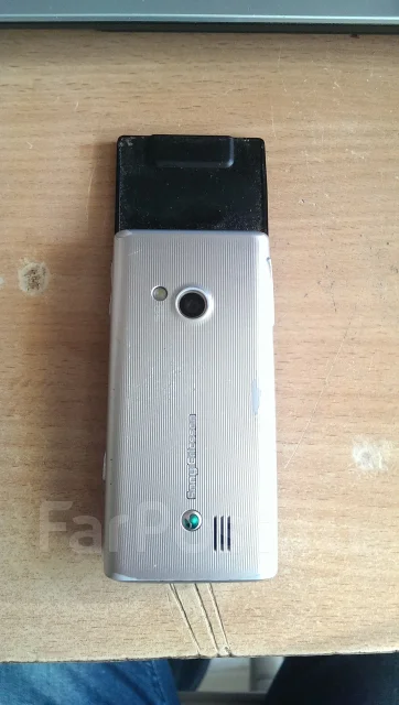 Sony Ericsson Hazel. �/� ����