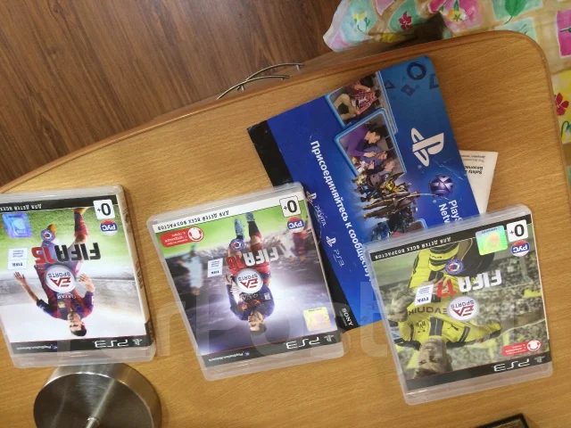 Sony PlayStation 3 Slim ����
