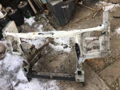 Рамка радиатора. Nissan Homy Elgrand, ALE50, AVWE50, AVE50, ALWE50 Nissan Elgrand, ATE50, APE50, AVWE50, AVE50, ALE50, ALWE50, APWE50, ATWE50 Isuzu Fa...
