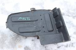 Подкрылок. Suzuki Escudo, TA52W, TD02W, TL52W, TD32W, TD62W, TA02W, TD52W, TX92W