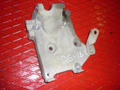 Крепление генератора. Nissan Bluebird Sylphy, QNG10, QG10, FG10 Nissan Sunny, FB15, B15, FNB15 Nissan AD, VY11, WFY11, VFY11 Nissan Wingroad, VY11, VF...