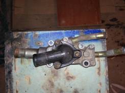 Корпус термостата. Nissan: Bluebird Sylphy, Avenir, AD, Primera Camino, Expert, Almera, Wingroad, Bluebird, Primera, Tino, Sunny Двигатели: QG18DE, QG...