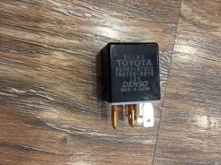 Реле. Toyota: Mirai, Windom, Lite Ace, Platz, Corona, Aristo, Ipsum, iQ, Corolla, MR-S, Altezza, Tundra, Dyna, Raum, Sprinter, Vista, Mark II Wagon Bl...