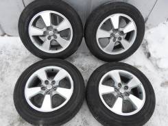 Отличные летние шины Бриджстоун 195/65 R15 на литье Тойота Вишь 5/100. 6.0x15 5x100.00 ET45