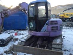Komatsu PC75UU. Экскаватор, 4 100 куб. см., 0,40 куб. м.