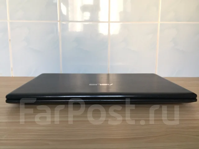 Asus X55A. 15.6", 2,3����, ��� 2048 ��, ���� 320���, WiFi: 1, Bluetooth: 1 ����