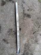 Накладка на дверь багажника. Toyota Wish, ANE11, ZNE10, ANE10, ZNE14, ANE10G, ZNE14G, ZNE10G, ANE11W Двигатели: 1ZZFE, 1AZFSE, D4, 1AZFE