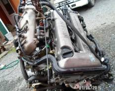 Двигатель в сборе. Nissan Bluebird, HU14 Двигатель SR20DE