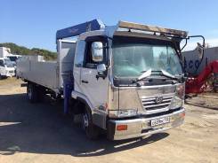 Nissan Diesel UD. Бортовой с манипулятором, 9 200 куб. см., 5 000 кг.