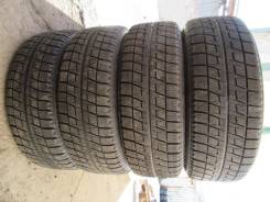 Bridgestone Blizzak Revo2. Зимние, без шипов, 2011 год, износ: 20%, 4 шт