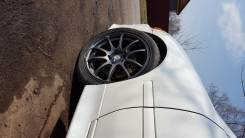 Advan Racing RS. 7.0x17, 5x114.30, ET40