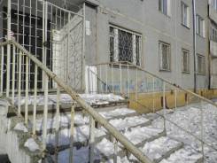 Большое помещение в возле медклниники "Возрождение XXI век". Улица Гоголя 9, р-н Трест-34, 232 кв. м.